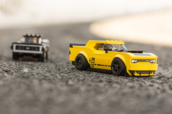 LEGO® Speed Champions 75893 2018 Dodge Challenger SRT Demon und 1970 Dodge Charger R/T