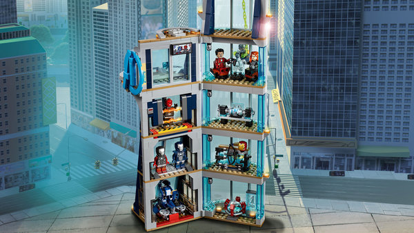 LEGO® Marvel Avengers Movie 4 76166 Avengers  Krftemessen am Turm