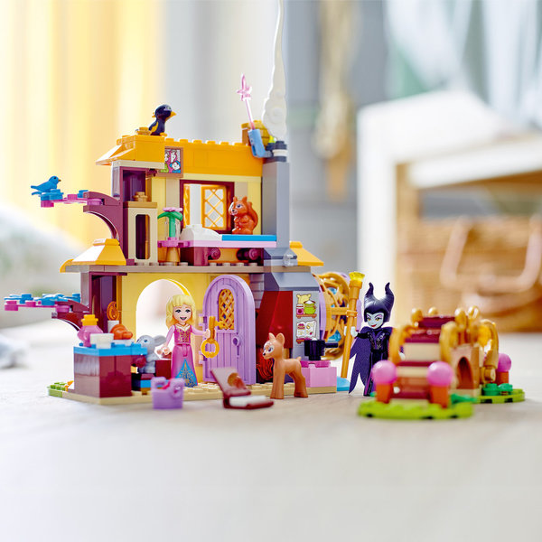 LEGO® Disney Princess™ 43188 Auroras Hütte im Wald