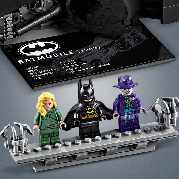 LEGO® DC Comics Super Heroes 76139 1989 Batmobile