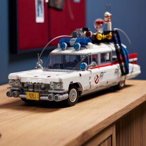 LEGO® Icons 10274 Ghostbusters ECTO-1