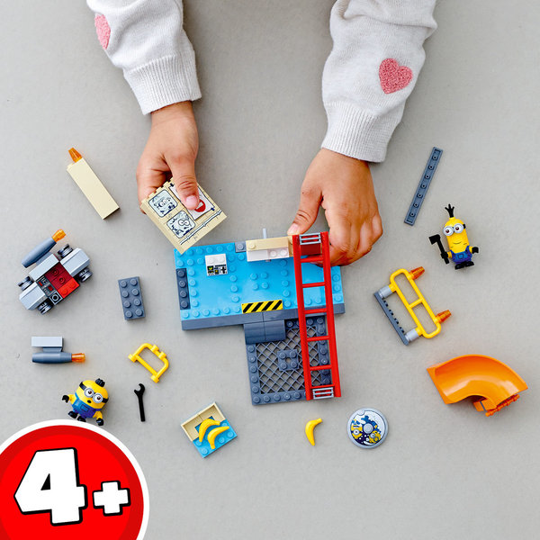 LEGO® Minions: The Rise of Gru 75546 Minions in Grus Labor