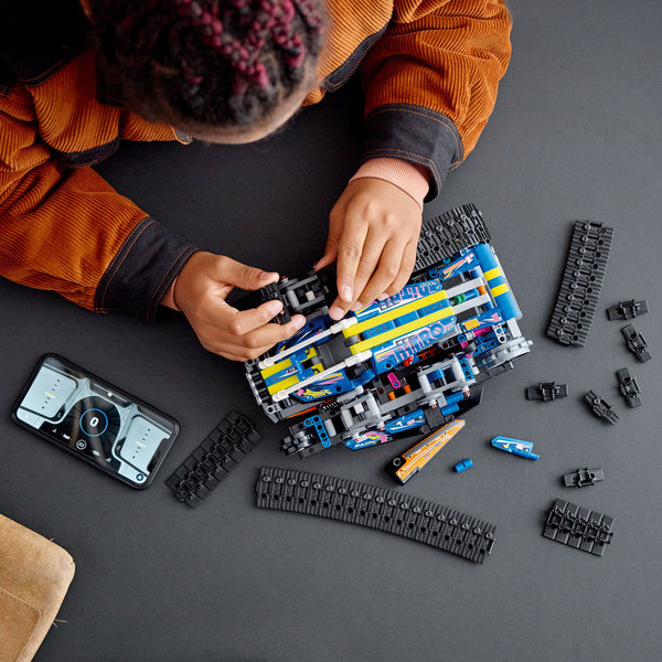 LEGO® Technic 42140 App-gesteuertes Transformationsfahrzeug